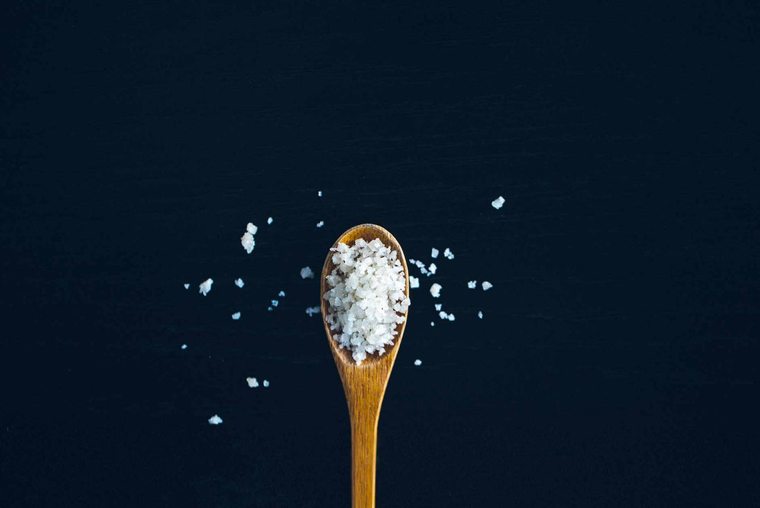 Régime sans sel : bienfaits, risques et aliments à éviter